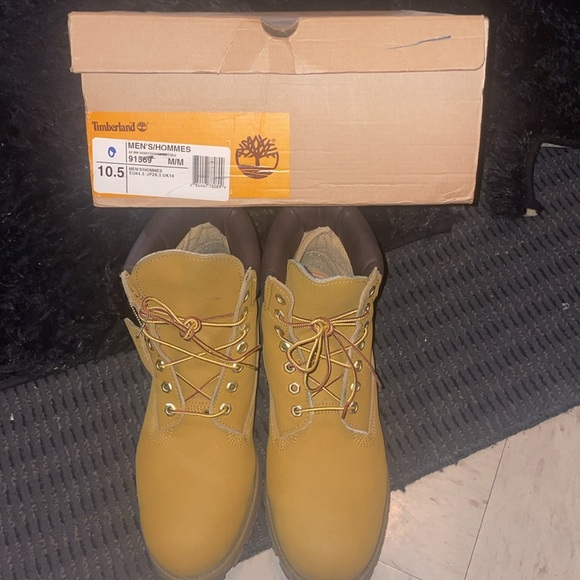 CONSTRUCTION TIMBERLAND scuff proof
Wheat
WATER PROOF
SCUFF PROOF - Picture 3 of 8